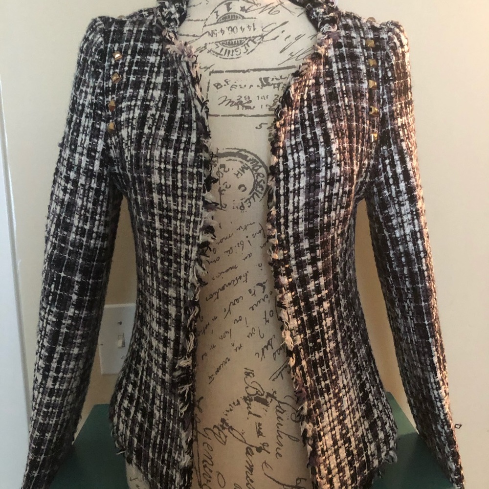 Urban Outfitters Blazer in size XS. Great condition. Worn once.